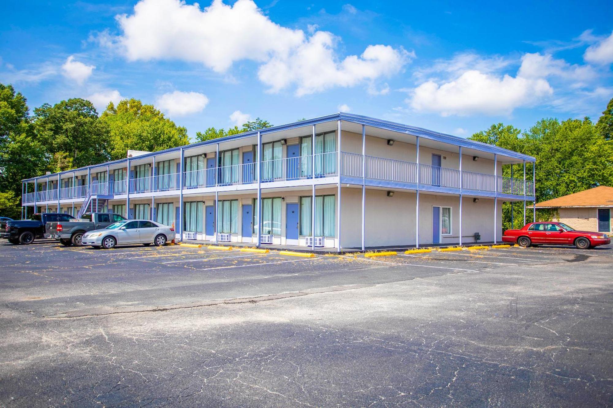 Oyo Inn Kernersville Exterior photo